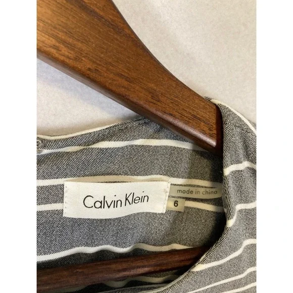 Classic Preppy Calvin Klein Women 6 Grey White Striped Belted Fit Flare Dress - Picture 3 of 12